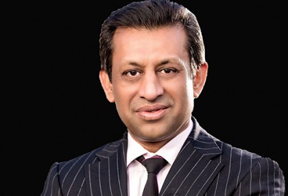 স্কটিশ পার্লামেন্ট নির্বাচনে প্রথম বাংলাদেশি বংশোদ্ভূত প্রার্থী ফয়ছল চৌধুরী চান সবার সহযোগিতা 