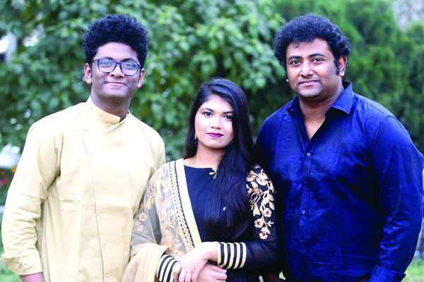 বাপ্পা মজুমদারকে উৎসর্গ করে গান