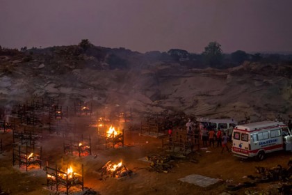 ভারত থেকে সবাইকে ঢুকতে দেবে না যুক্তরাষ্ট্র

