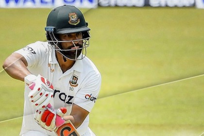 সাইফের পর শান্তর বিদায়, একাই লড়ছেন তামিম