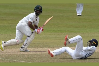 তামিমের সেঞ্চুরিটা হতে দিলেন না জয়াবিক্রমে