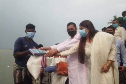 প্রধানমন্ত্রী করোনা মোকাবিলায় সর্বোচ্চ প্রচেষ্টা অব্যাহত রেখেছেন : এনামুল হক শামীম