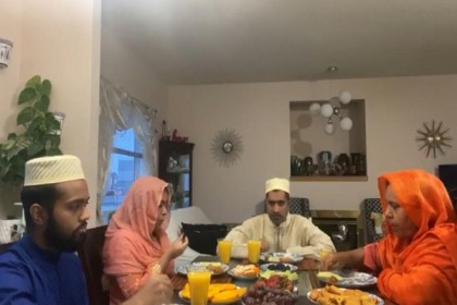 কানাডায় প্রবাসী বাঙালিদের ইফতার