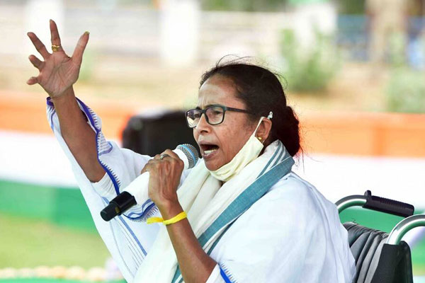 নন্দীগ্রামে পিছিয়ে পড়া নিয়ে যা বললেন মমতা

