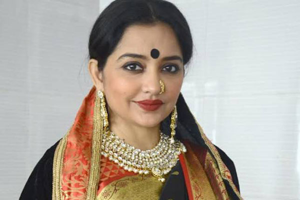 রাজনীতিতে পদার্পণ করেই জয়ের পথে অভিনেত্রী জুন মালিয়া

