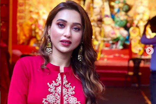 ‘খেলা হচ্ছে ’, বললেন মিমি