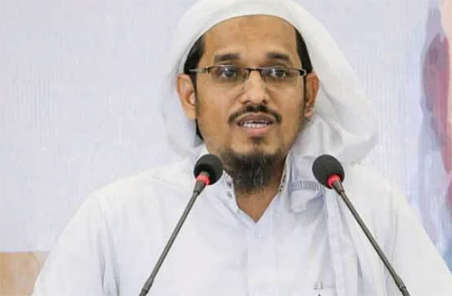 হেফাজত নেতা মুফতি হারুন ইজাহার ৯ দিনের রিমান্ডে