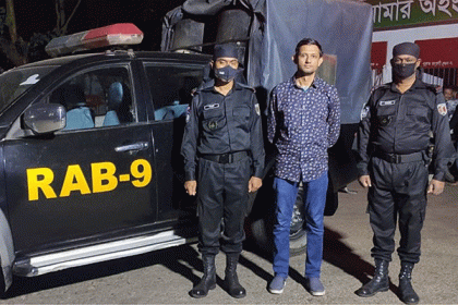 অস্ত্র ও মাদকসহ যুবলীগ নেতা আটক