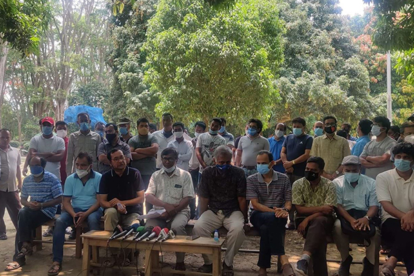রাবি উপাচার্যের জামাতার বিরুদ্ধে ‘গোপন নথি’ চুরির অভিযোগ