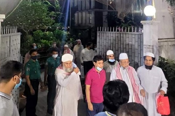 সাড়ে ৩ ঘণ্টা বৈঠক, স্বরাষ্ট্রমন্ত্রীর কাছে হেফাজতের ৪ দাবি