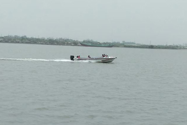 শিমুলিয়া-বাংলাবাজার নৌরুটে কোনো স্পিডবোট চালকের লাইসেন্স নেই