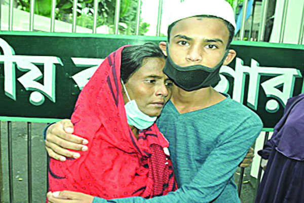 অবশেষে সেই হাছিনা বেগমের মুক্তি