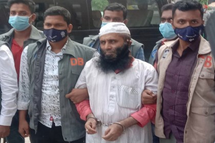 হেফাজতের প্রচার সম্পাদকেরও একাধিক বিবাহ বহির্ভূত সম্পর্ক