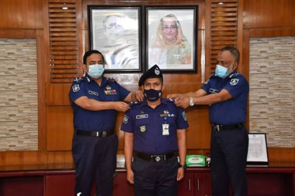 পুলিশ সুপার হলেন আরিফুল ইসলাম মনির