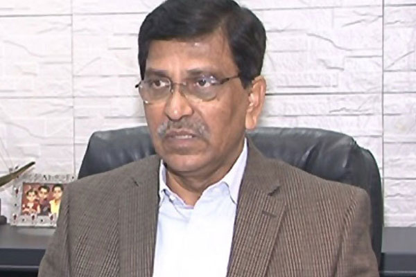 জুন-জুলাইয়ের মধ্যে দেশে পর্যাপ্ত টিকা নিয়ে আসা হবে : হানিফ 

