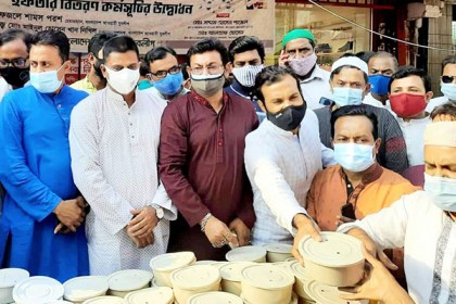 রমজানে অসহায় ও দুস্থদের পাশে যুবলীগ

