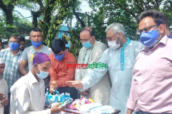 বিশ্বনাথে স্বাস্থ্য সুরক্ষা সামগ্রী বিতরণ