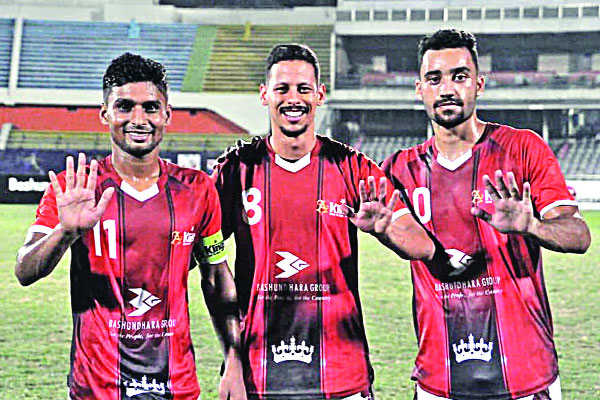 বসুন্ধরার গোল উৎসব