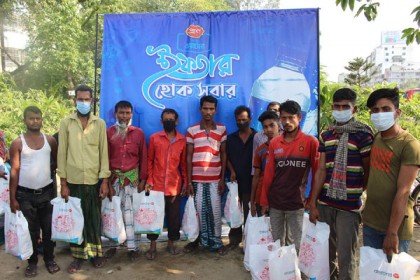 রমজানে অসহায় মানুষের পাশে প্রাণ ড্রিংকিং ওয়াটার