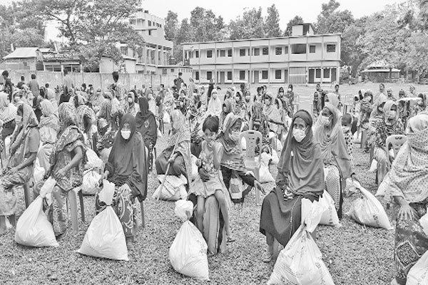 বসুন্ধরার উপহারে সবাই খুশি