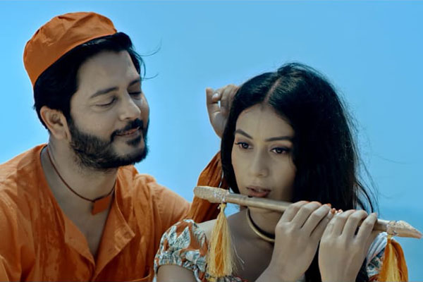মিউজিক্যাল ফিল্মে কায়েস আরজু-সিফাত