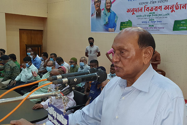দারিদ্র্য বিমোচনে বিভিন্ন দেশ বাংলাদেশকে অনুসরণ করছে: ক্যাপ্টেন তাজ
