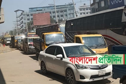 চন্দ্রায় ঢাকা-টাঙ্গাইল মহাসড়কে ব্যাপক যানজট