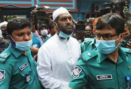 ধর্ষণসহ ৫ মামলায় ১৫ দিনের রিমান্ডে মামুনুল হক 