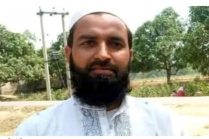 অযোধ্যায় সম্প্রীতির হাওয়া, গ্রাম প্রধান নির্বাচিত মুসলিম ধর্মগুরু


