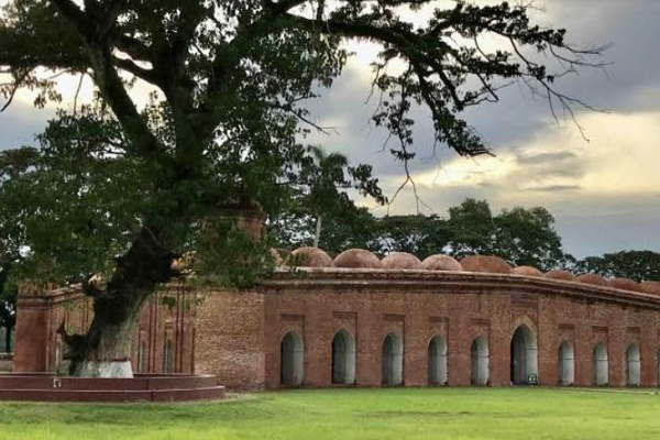 ঐতিহাসিক ষাটগুম্বজ মসজিদে হবে ঈদের জামাত