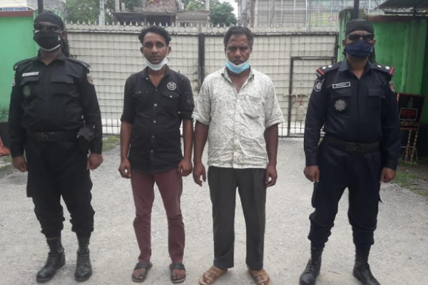 রংপুরে কার্গো ট্রাকে গাঁজার চালান, গ্রেফতার ২