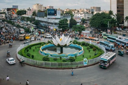 ঈদের ছুটি শেষে রবিবার খুলছে অফিস-আদালত 

