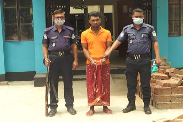 জামালপুরে কলেজ ছাত্রীকে ধষর্ণের অভিযোগে যুবক গ্রেফতার
