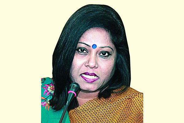 লাগামহীন সোশ্যাল মিডিয়া