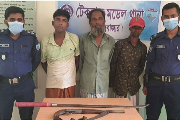 টেকনাফে পুলিশি অভিযানে ইয়াবাসহ গ্রেফতার ৩