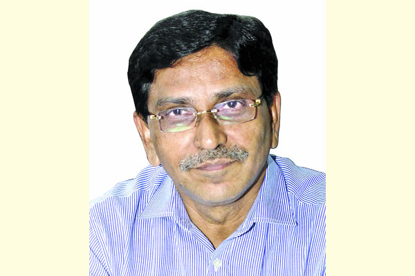 মিডিয়ার স্বাধীনতা নিয়ে যা বললেন হানিফ