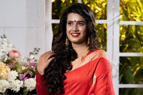 ন্যান্সির নতুন গান ‘শুকনো মোমবাতি’