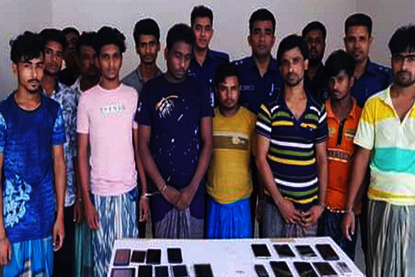 
ভাঙ্গায় বিকাশ প্রতারক চক্রের ১১ সদস্য গ্রেফতার
