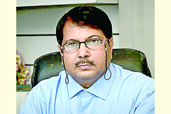 বিটুমিনের রাস্তা নির্মাণে নিবিড় নজরদারি চাই