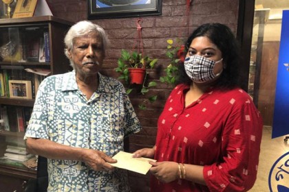 সংগীতশিল্পী মিতা হকের চেহলামের অর্থ গণস্বাস্থ্যে দান