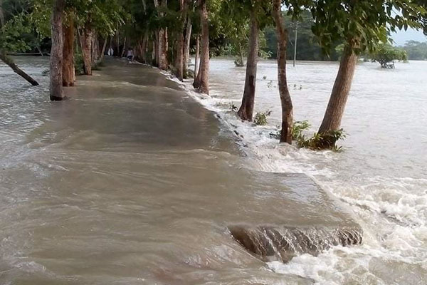 ঘূর্ণিঝড় ইয়াস; তলিয়ে গেছে বাউফলের নিম্নাঞ্চল