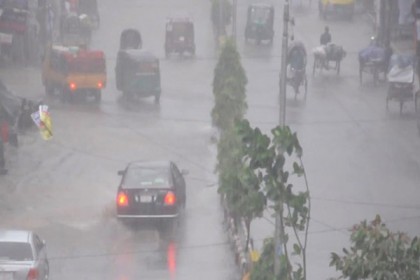 আগামী ২ দিন দেশে ভারী বৃষ্টিপাতের সম্ভাবনা