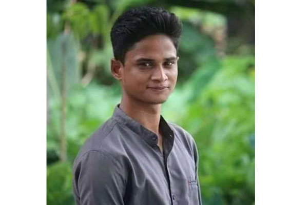 সিরাজগঞ্জে ছাত্রলীগ নেতা বিজয় হত্যা
মামলায় ১৩ নেতাকর্মীর বিরুদ্ধে চার্জশিট