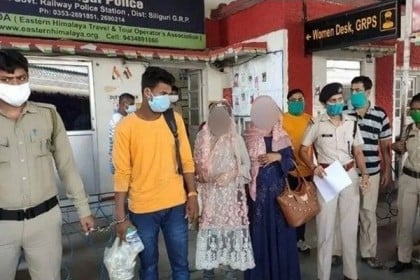 কাজের লোভ দেখিয়ে দুই রোহিঙ্গা তরুণীকে নেওয়া হয় আসামে

