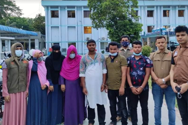 অনৈতিক সম্পর্কের প্রলোভন দেখিয়ে অপহরণ, অতঃপর...