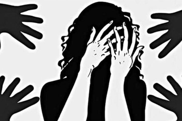 আশুলিয়ায় বাসে গণধর্ষণ