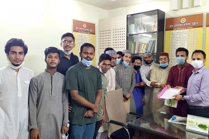শিক্ষা খাতে সর্বোচ্চ বরাদ্দের দাবিতে স্মারকলিপি