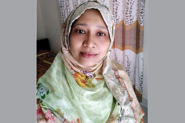 নারী চিকিৎসকের লাশ উদ্ধার : চারজন ডিবি হেফাজতে

