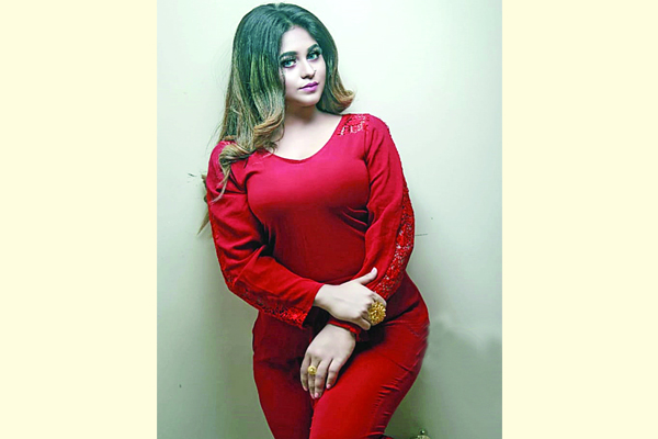 নতুন গান নিয়ে সাথী খান