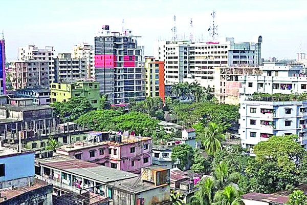 সিলেটে আতঙ্ক বাড়াচ্ছে ঝুঁকিপূর্ণ ভবন